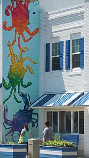 [photo, Crab mural, Crisfield, Maryland]